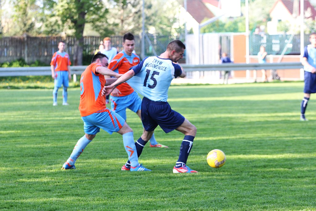 Klasa A: KS Legnickie Pole - Zryw 4:2