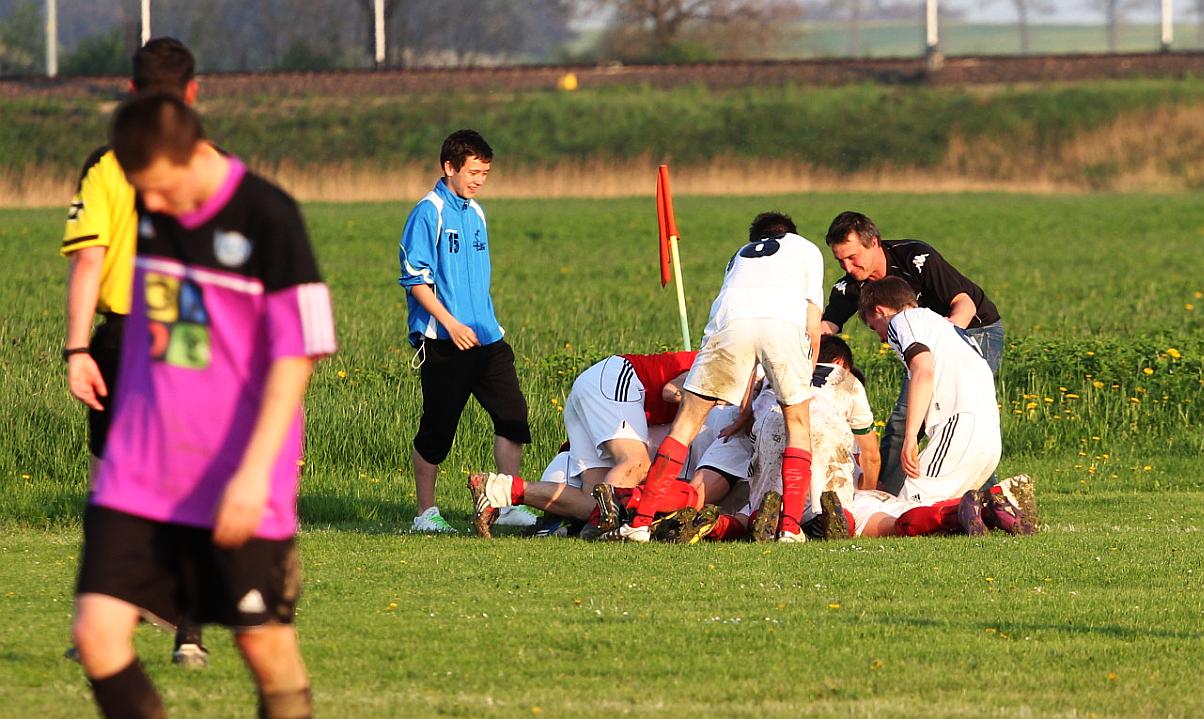 Okręgówka: Mewa - Iskra 2:3