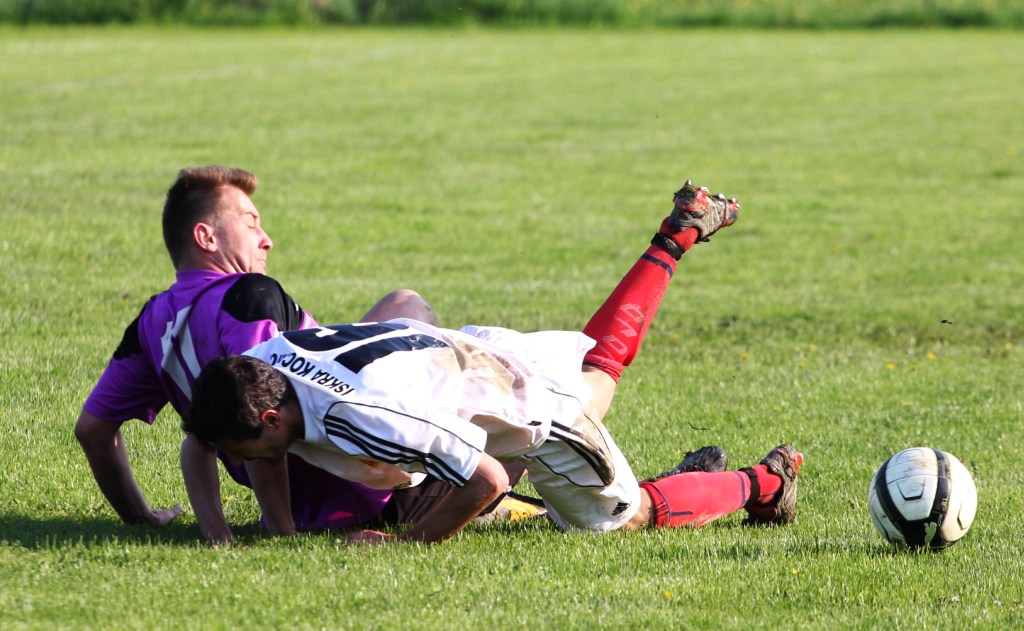 Okręgówka: Mewa - Iskra 2:3