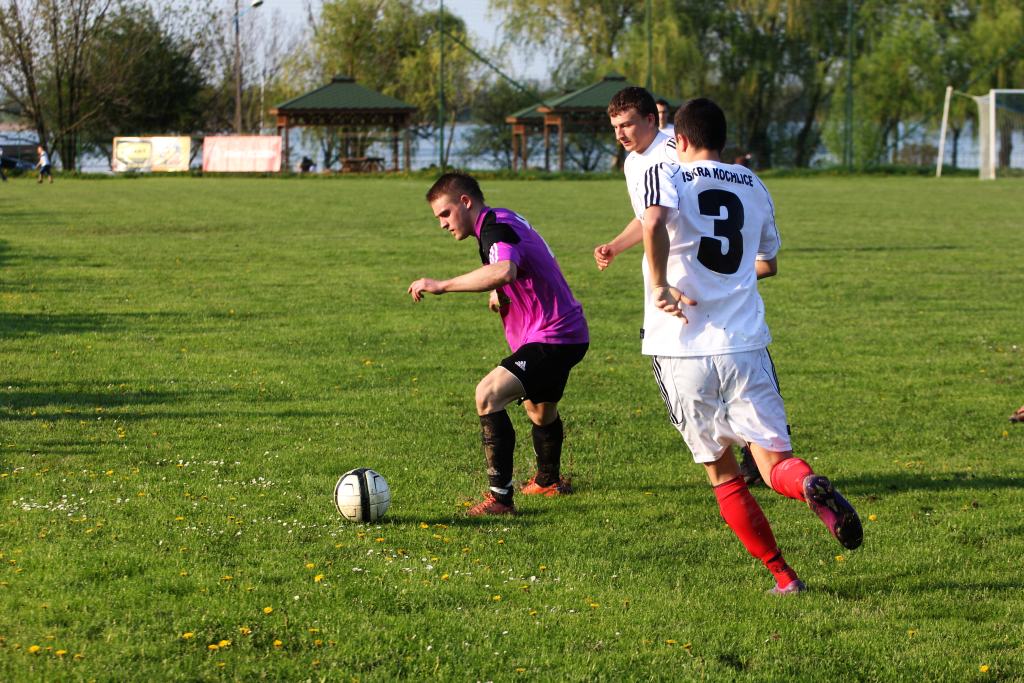 Okręgówka: Mewa - Iskra 2:3