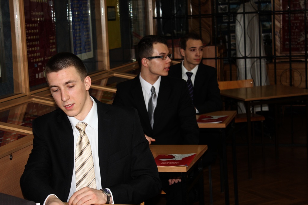 Matura w ZSEM w Legnicy