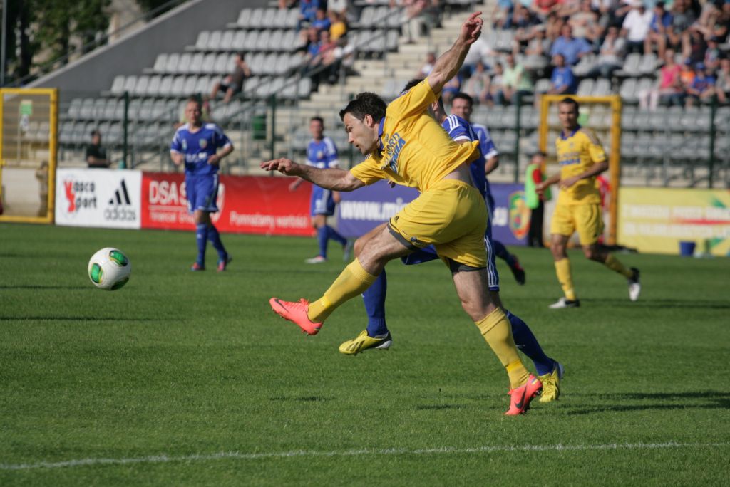 Miedź Legnica - Arka Gdynia 1:1