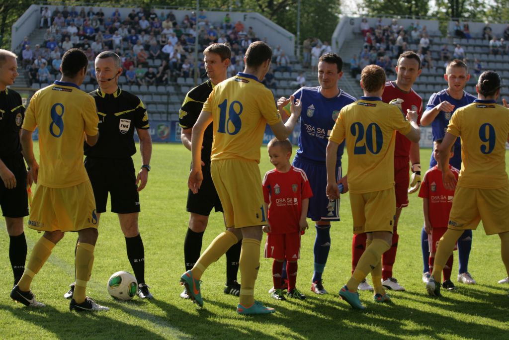 Miedź Legnica - Arka Gdynia 1:1