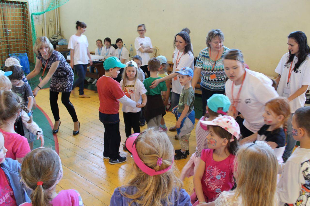 Studenci przygotowali dla przedszkolaków Dzień Europy