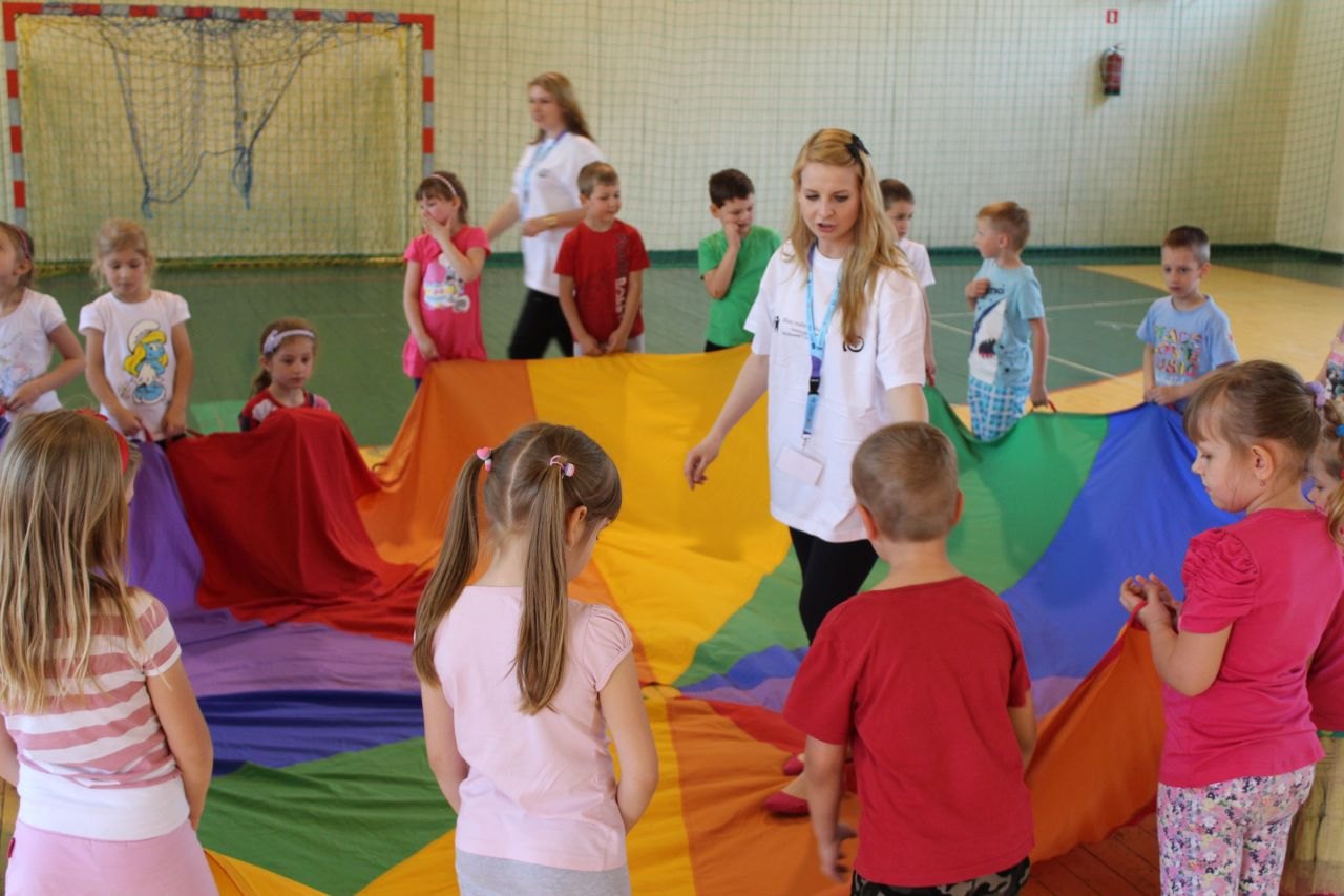 Studenci przygotowali dla przedszkolaków Dzień Europy