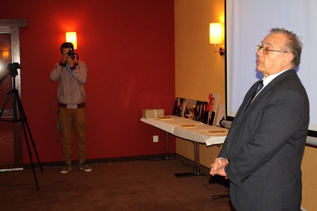 Ambasador Azerbejdżanu odwiedził szachistów