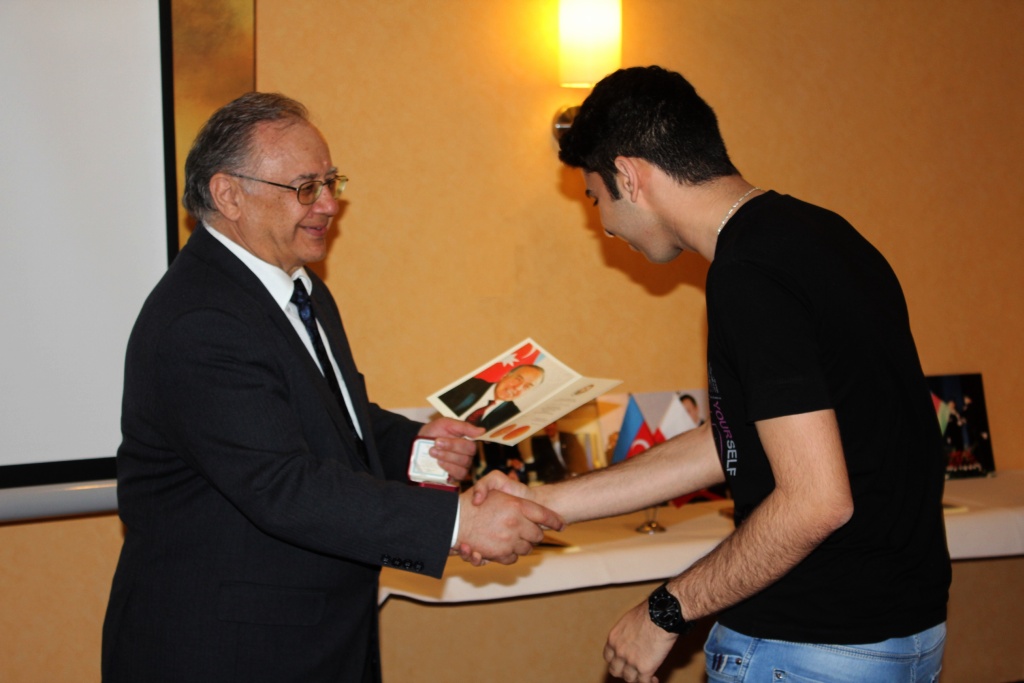 Ambasador Azerbejdżanu odwiedził szachistów