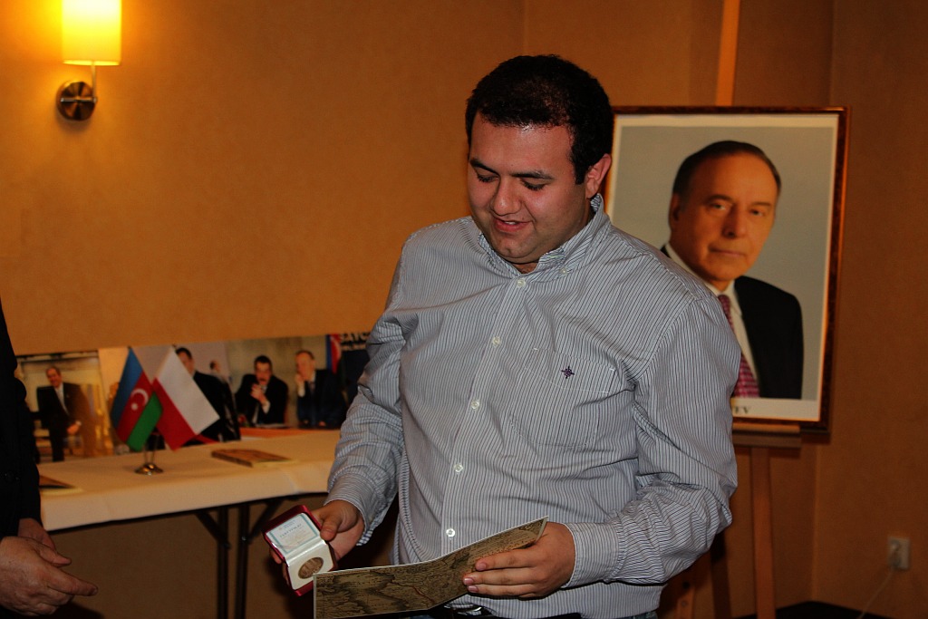 Ambasador Azerbejdżanu odwiedził szachistów