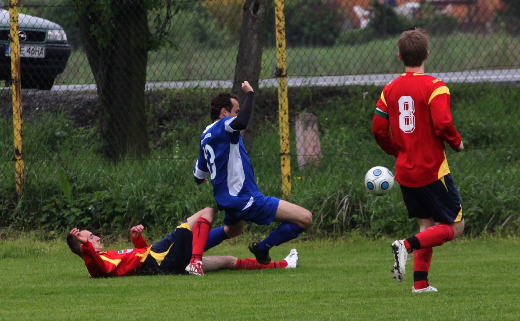 Okręgówka: Iskra - Czarni 1:3