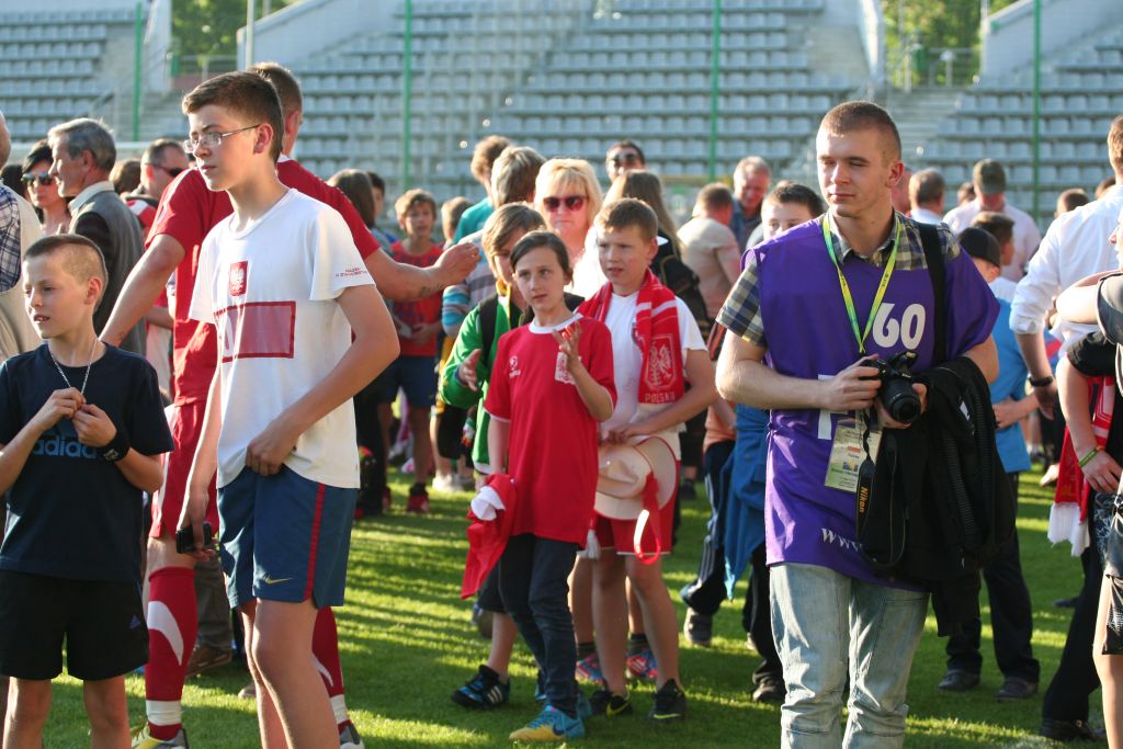 Wielki piłkarski świat przy Orła Białego. Część 1