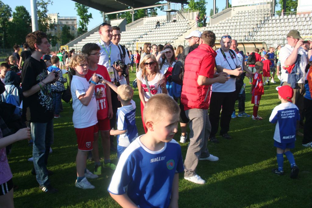 Wielki piłkarski świat przy Orła Białego. Część 1