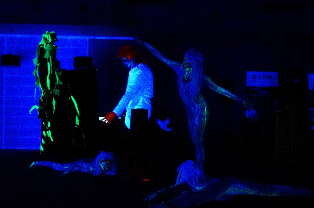 IME: Występ Teatru Avatar