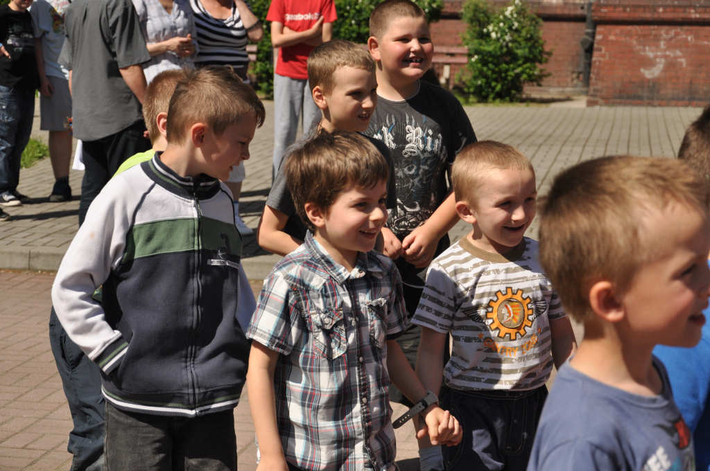 Uczniowie SP nr 1 smakowali Kubusia arbuzowego