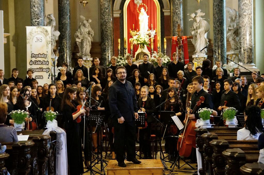 Koncert oratoryjny w wykonaniu uczniów ZSM