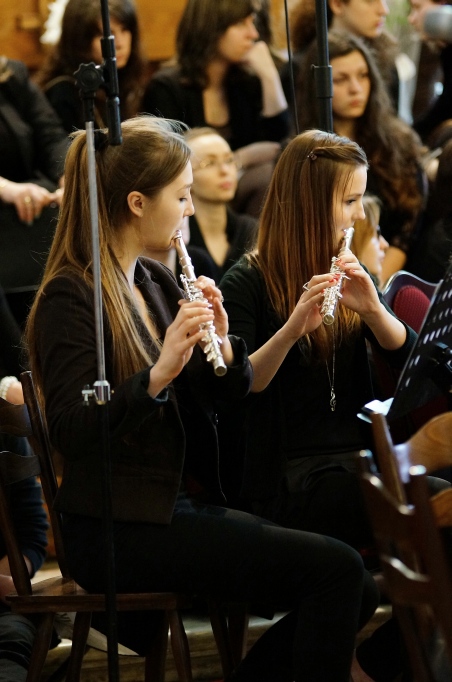 Koncert oratoryjny w wykonaniu uczniów ZSM