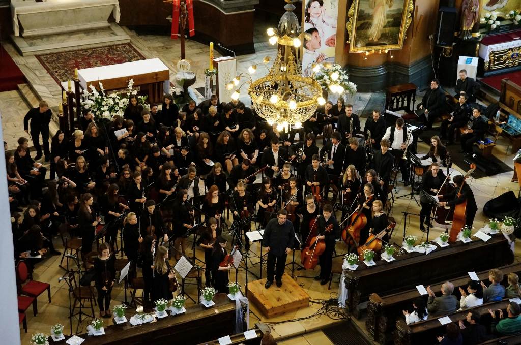 Koncert oratoryjny w wykonaniu uczniów ZSM