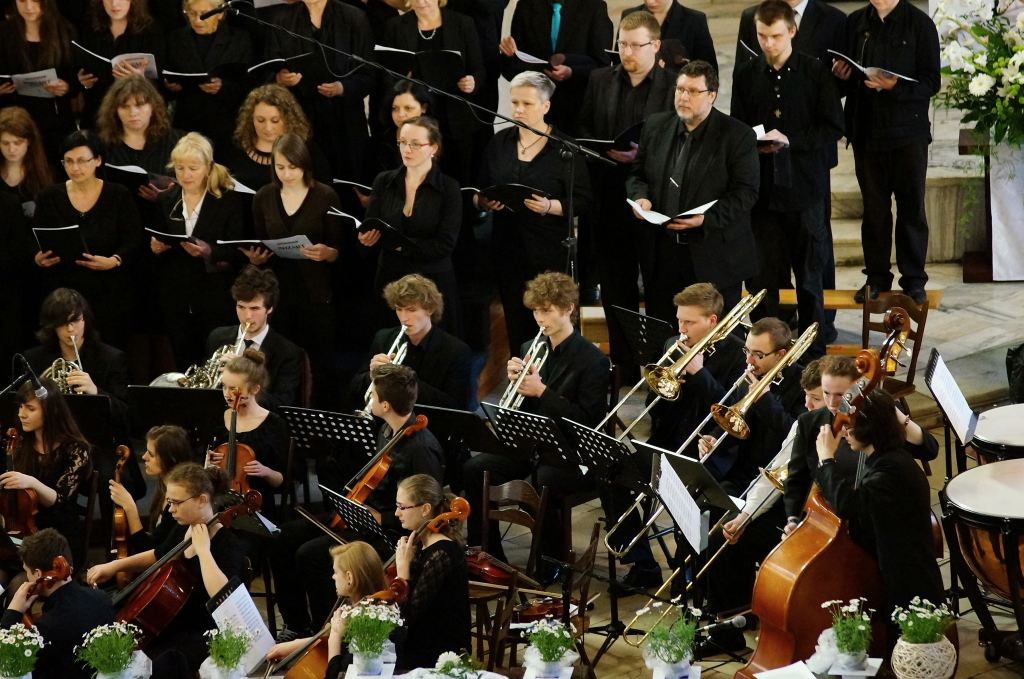 Koncert oratoryjny w wykonaniu uczniów ZSM