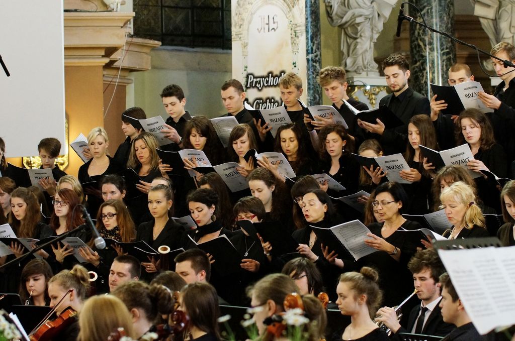 Koncert oratoryjny w wykonaniu uczniów ZSM