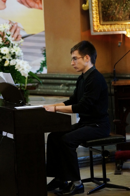 Koncert oratoryjny w wykonaniu uczniów ZSM