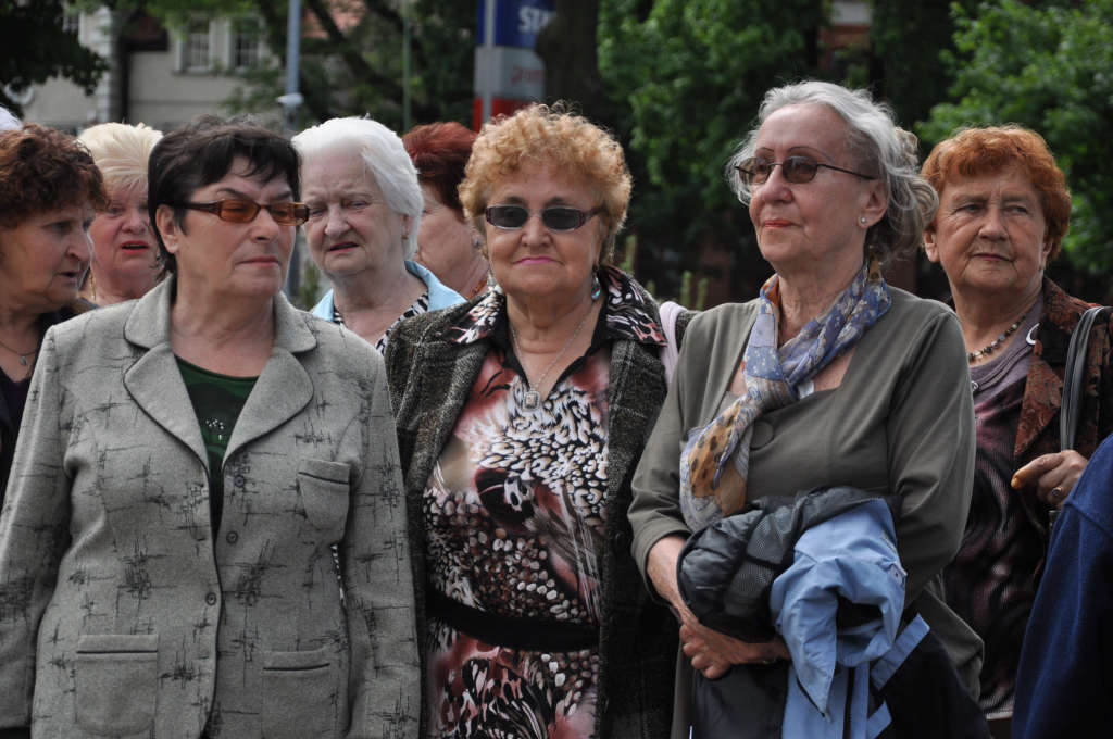 Emeryci jadą do Janówka