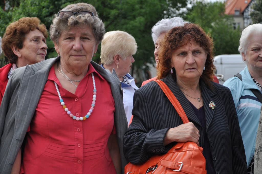 Emeryci jadą do Janówka
