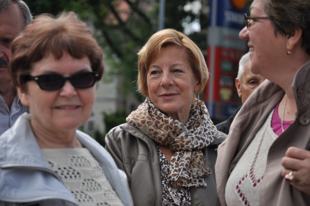 Emeryci jadą do Janówka