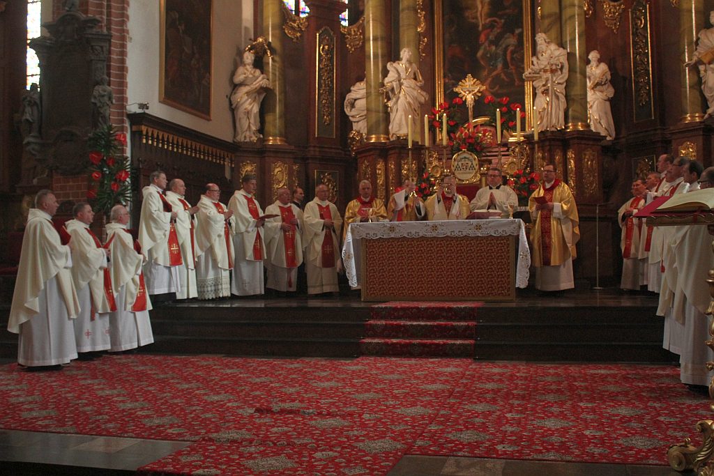25 - lecie kapłaństwa w legnickiej katedrze
