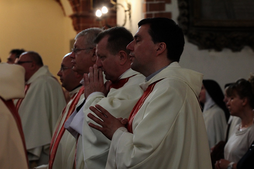 25 - lecie kapłaństwa w legnickiej katedrze