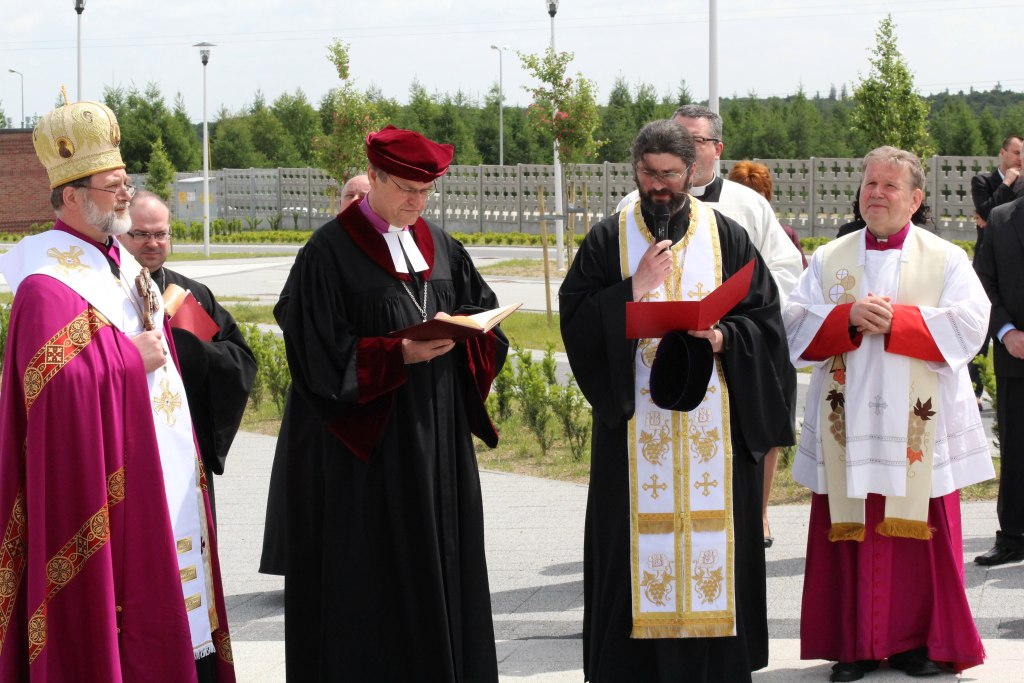 Cmentarz w Jaszkowie poświęcony i otwarty