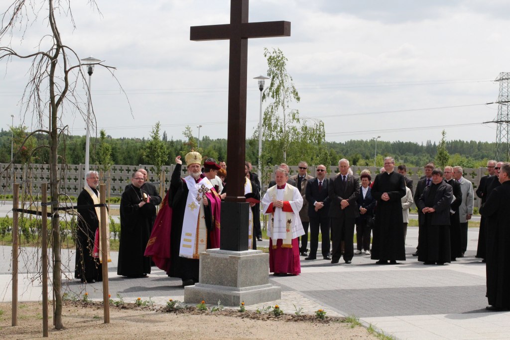 Cmentarz w Jaszkowie poświęcony i otwarty