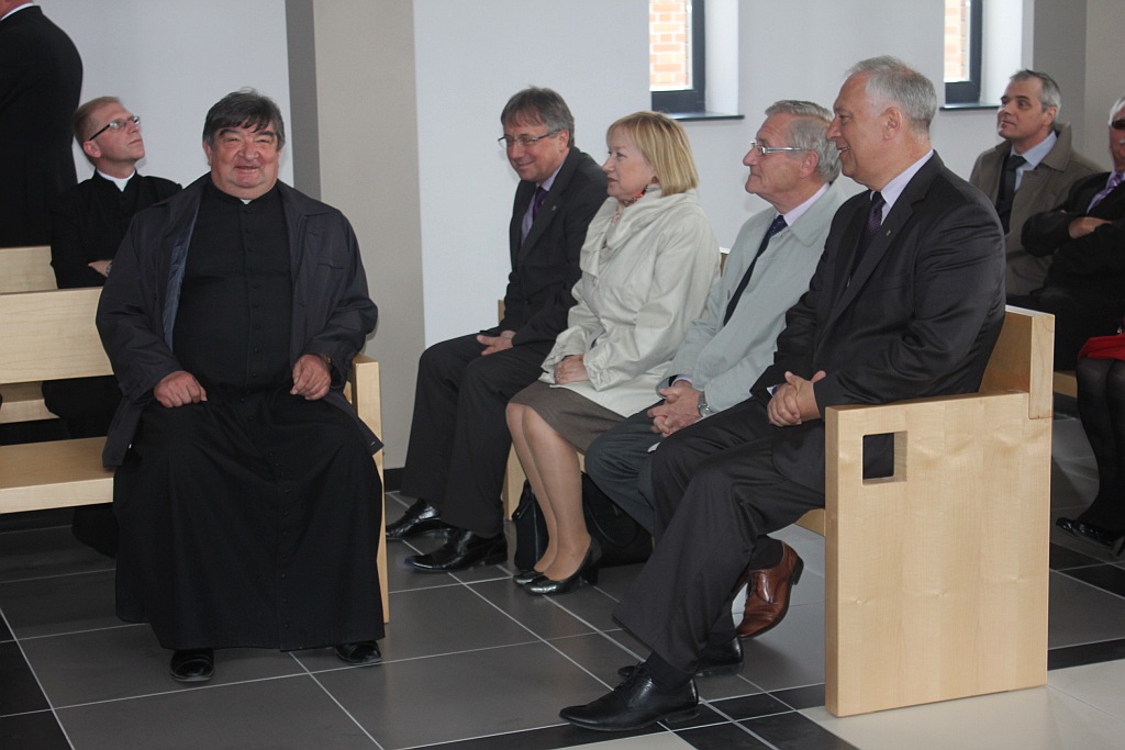 Cmentarz w Jaszkowie poświęcony i otwarty