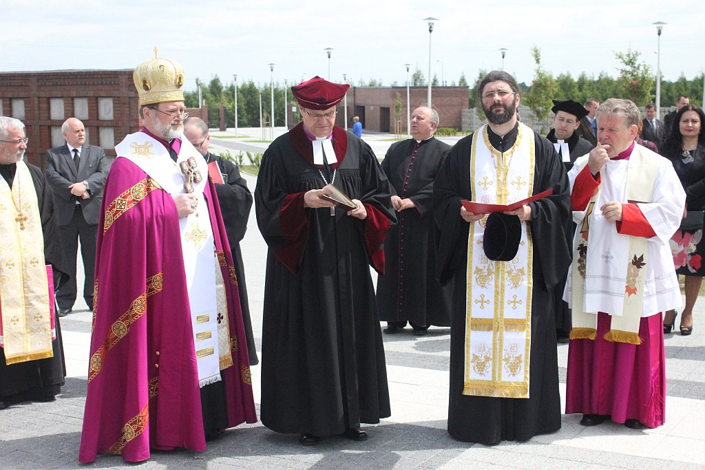 Cmentarz w Jaszkowie poświęcony i otwarty