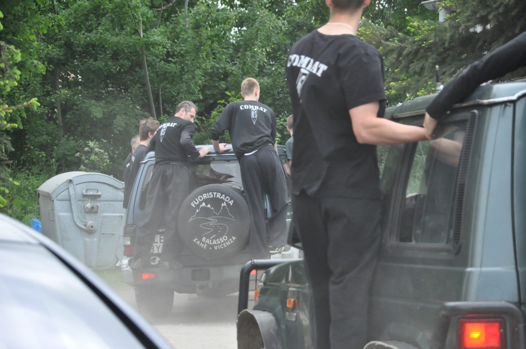 Porwali świeżo upieczonych małżonków spod kościoła