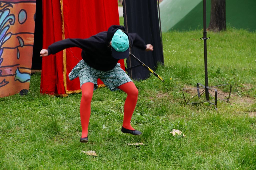 Teatr AVATAR w parku zagrał dla dzieci