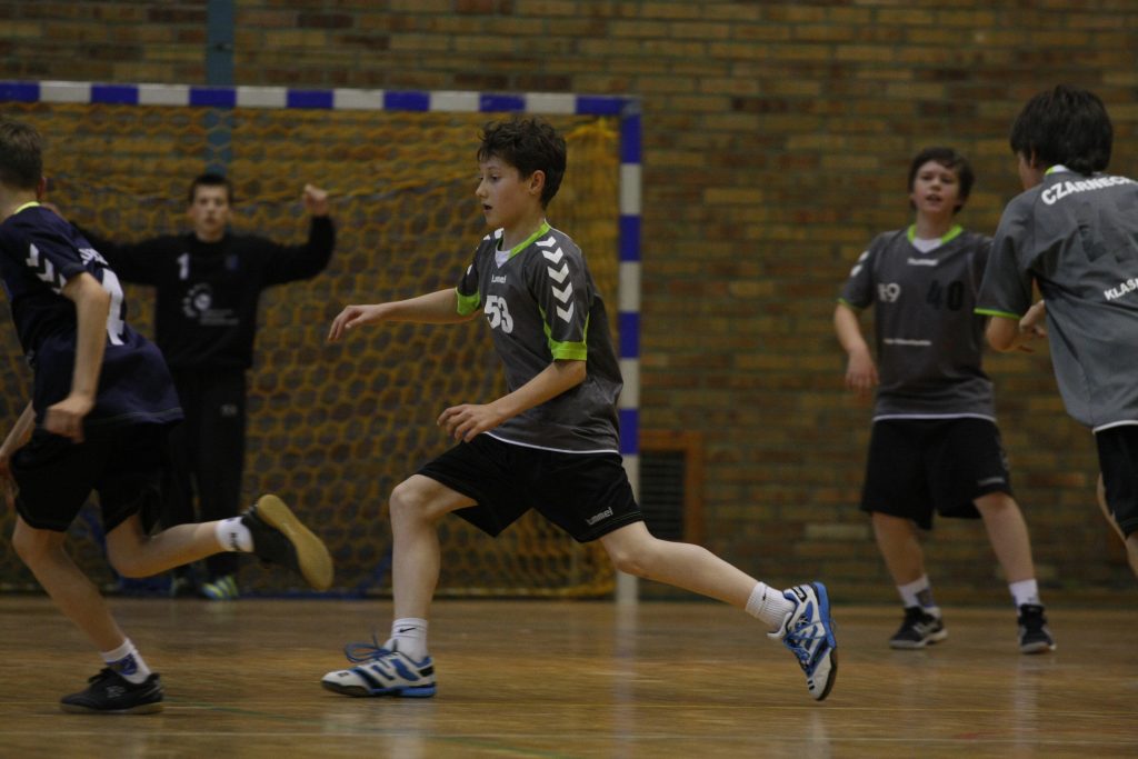 Lion Cup 2013 - VIII Turniej Piłki Ręcznej cz1
