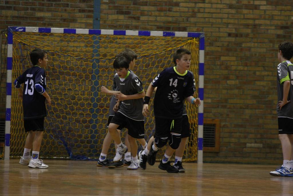 Lion Cup 2013 - VIII Turniej Piłki Ręcznej cz1