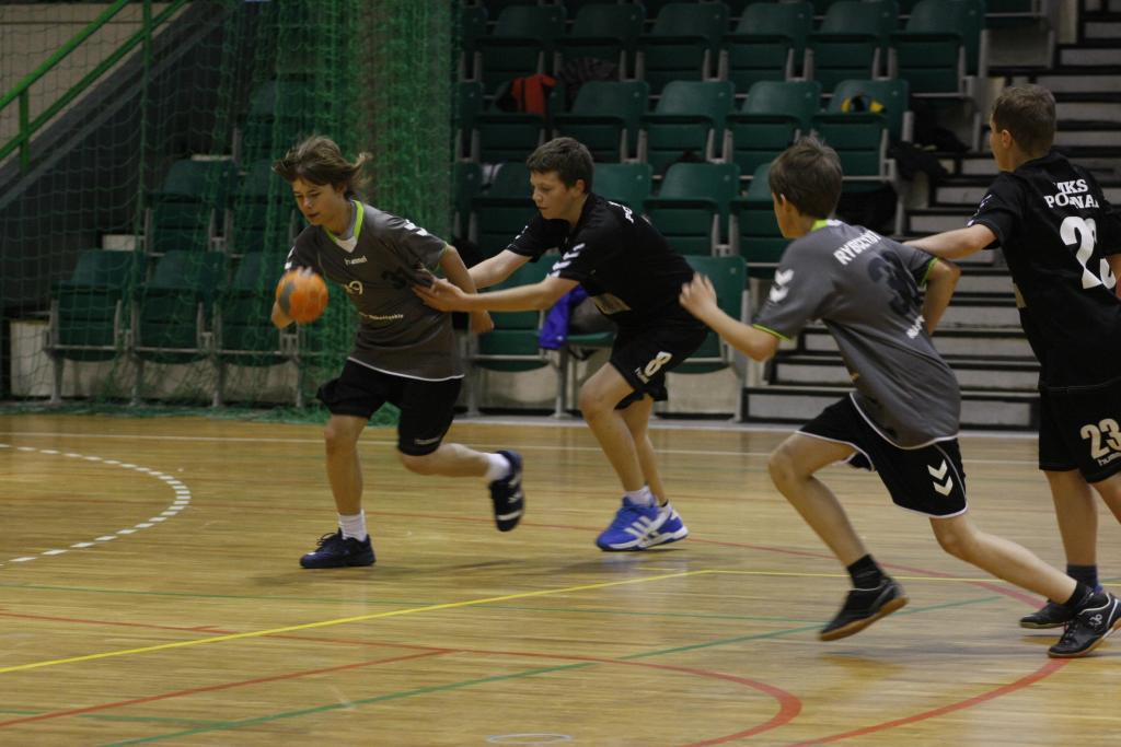 Lion Cup 2013 - VIII Turniej Piłki Ręcznej cz3