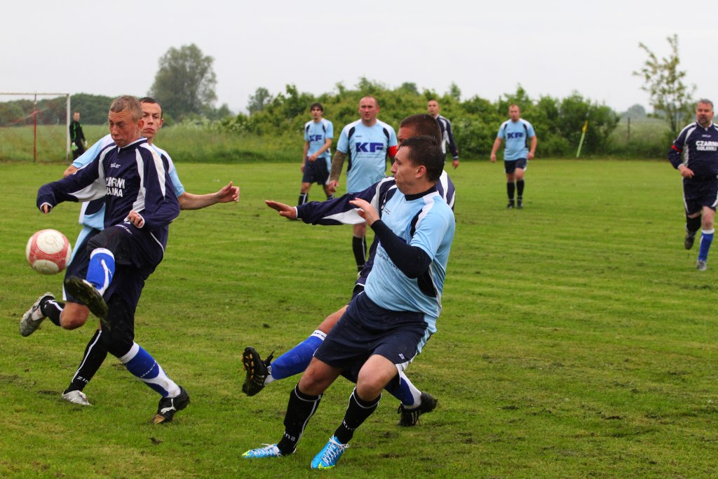 Klasa B: Czarni - Błękitni 1:3