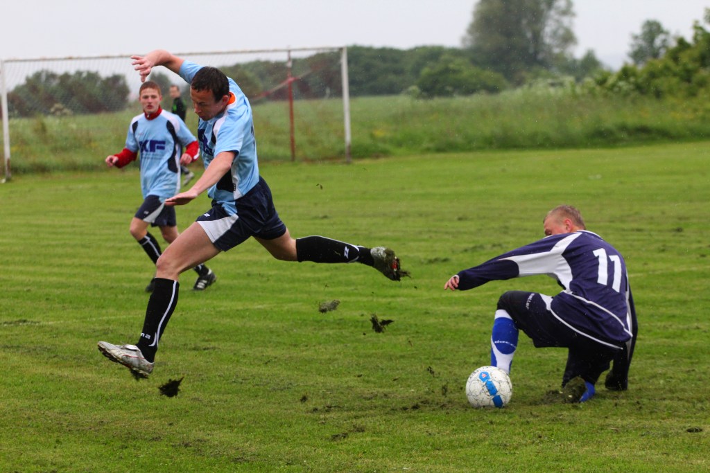 Klasa B: Czarni - Błękitni 1:3