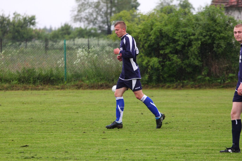 Klasa B: Czarni - Błękitni 1:3