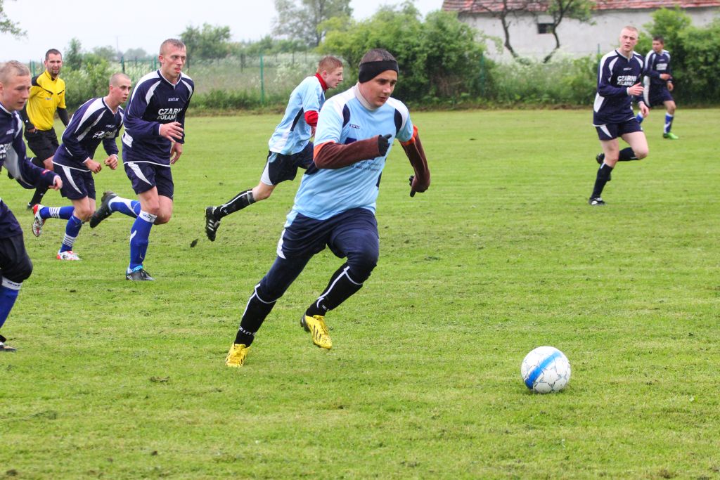 Klasa B: Czarni - Błękitni 1:3