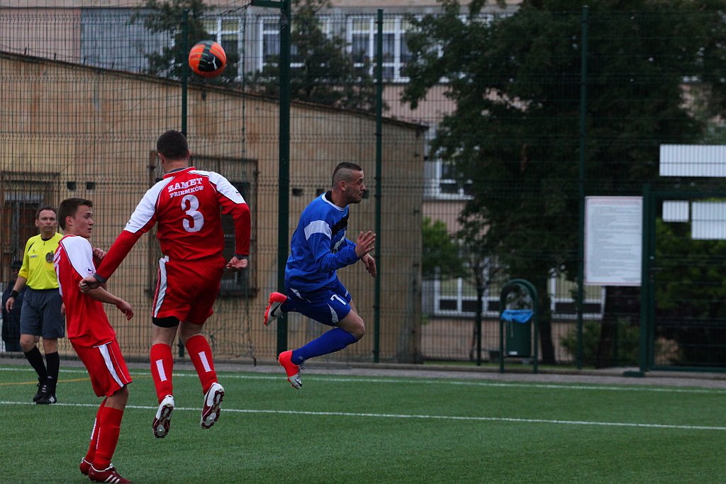 Okręgówka: Konfeks - Zamet 3:2