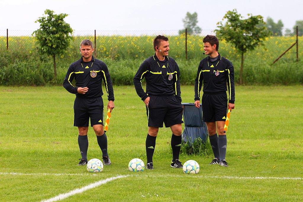Klasa A: Dąb Stowarzyszenie - Fenix 6:1