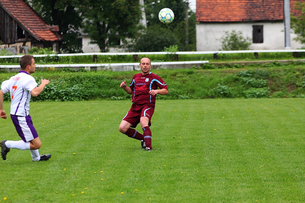 Klasa A: Dąb Stowarzyszenie - Fenix 6:1
