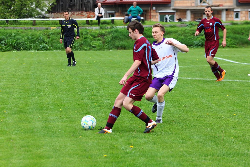 Klasa A: Dąb Stowarzyszenie - Fenix 6:1