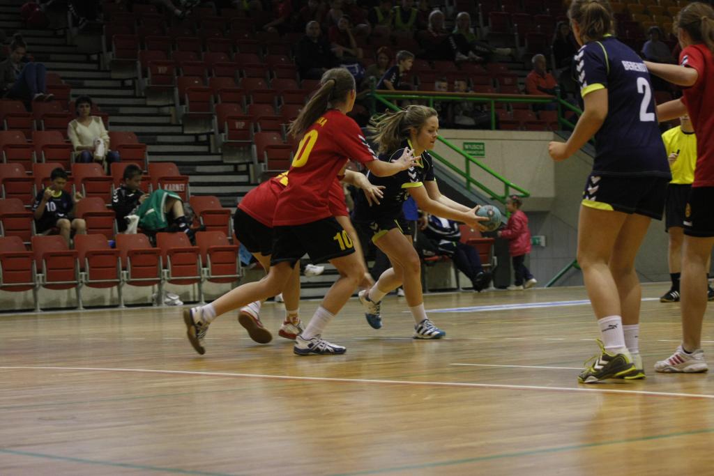 Lion Cup 2013 - VIII Turniej Piłki Ręcznej cz6