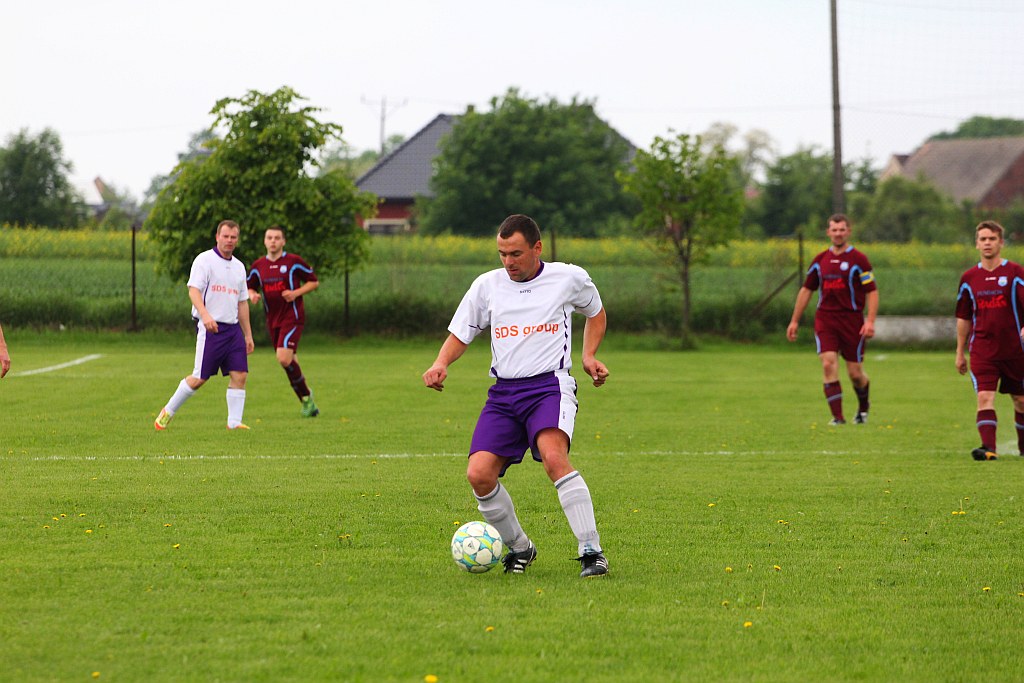 Klasa A: Dąb Stowarzyszenie - Fenix 6:1