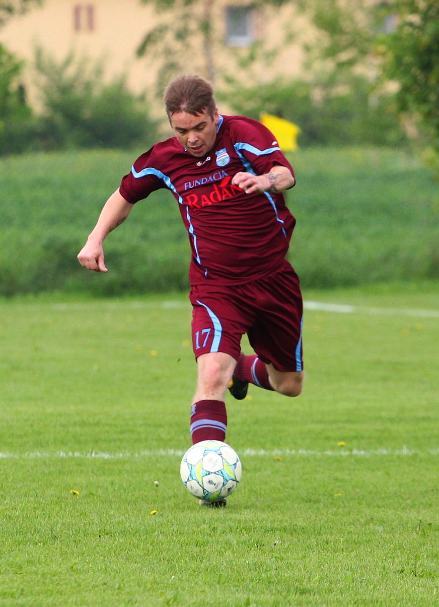 Klasa A: Dąb Stowarzyszenie - Fenix 6:1