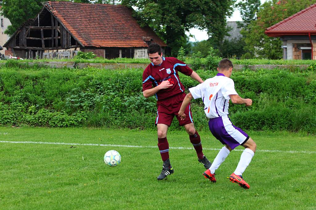 Klasa A: Dąb Stowarzyszenie - Fenix 6:1