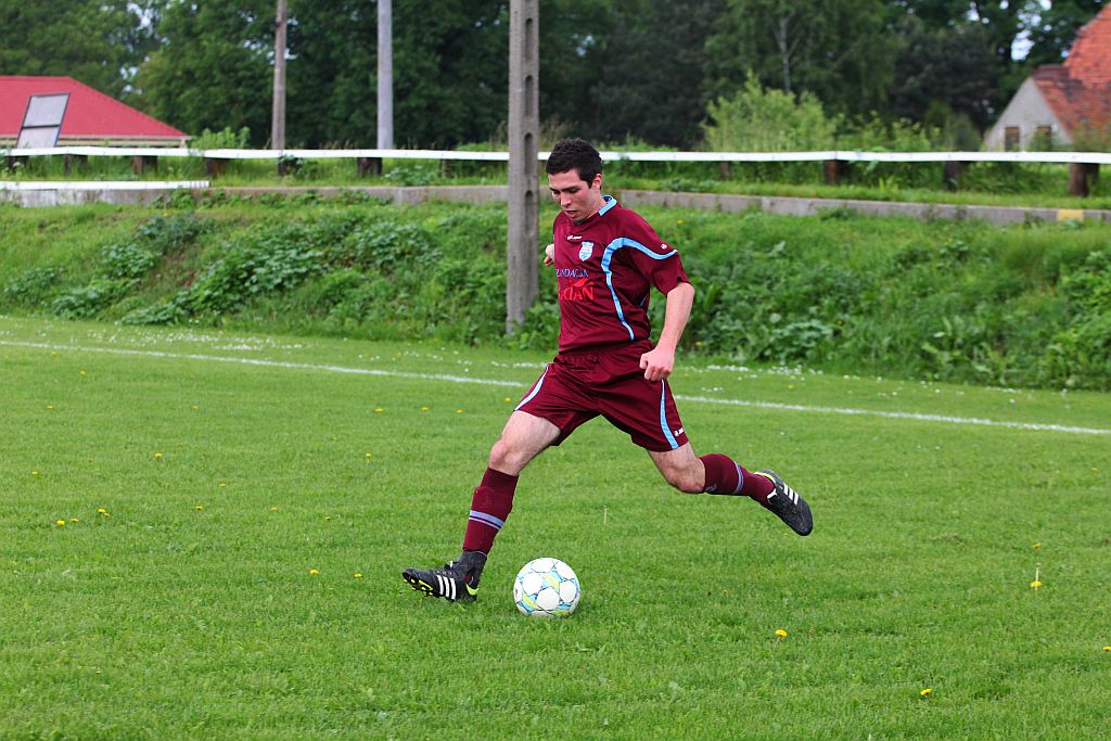 Klasa A: Dąb Stowarzyszenie - Fenix 6:1